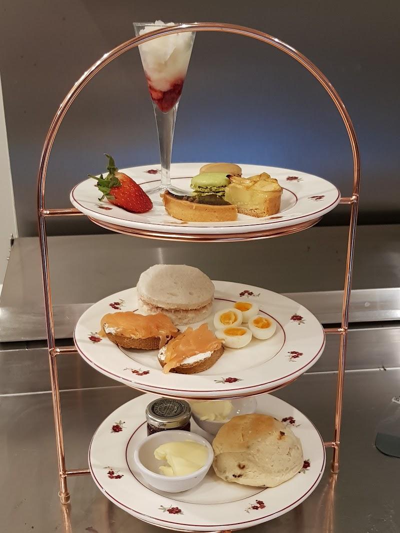 Potterspury House Restaurant in Milton-keynes