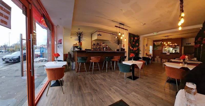 Google Maps gallery image for restaurant c20b89eb-bb76-4046-a240-138353628100